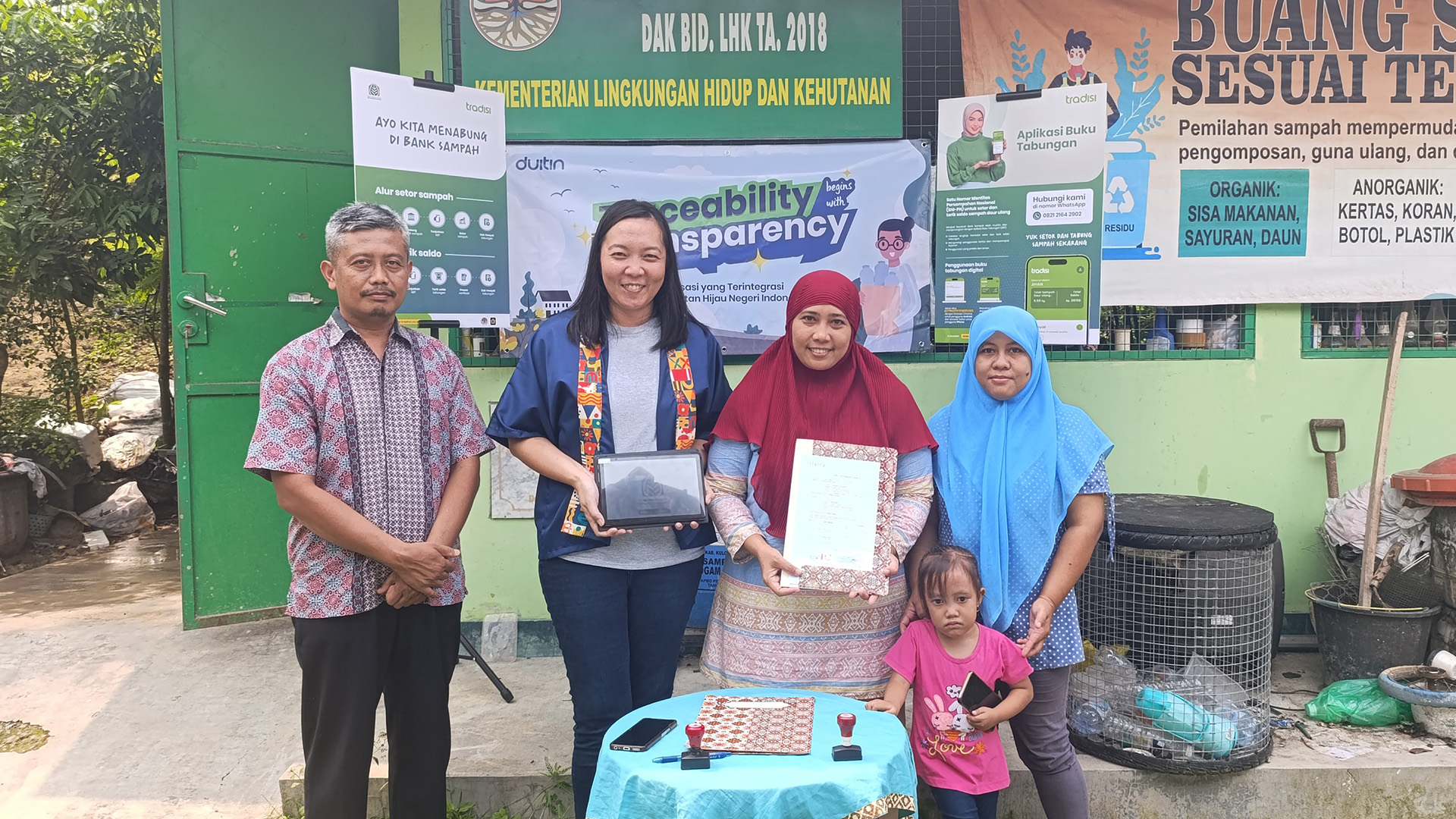 Digitalisasi Bank Sampah: Mewujudkan Transparansi dan Efisiensi untuk Masa Depan Hijau